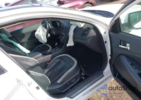 2011 Kia Optima Sx z USA, uszkodzony, nr VIN KNAGR4A69B5139688